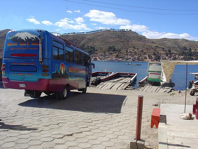 DSC01453 ferry crossing of buses