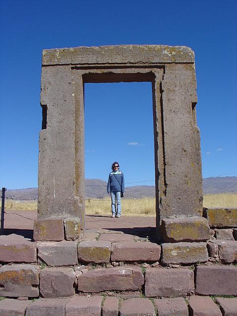 DSC01559 moon gate