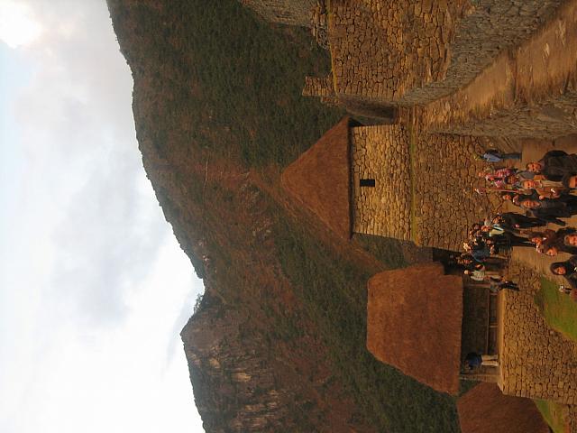 Machu Picchu 010 entrance