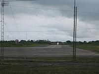 Posada Amazonas 003 plane arrives